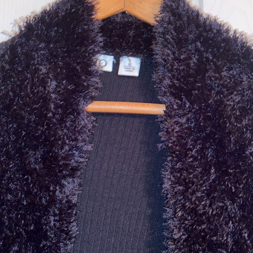 Cato Open Front Sweater Faux Fur Trim Size XL - Picture 2 of 6